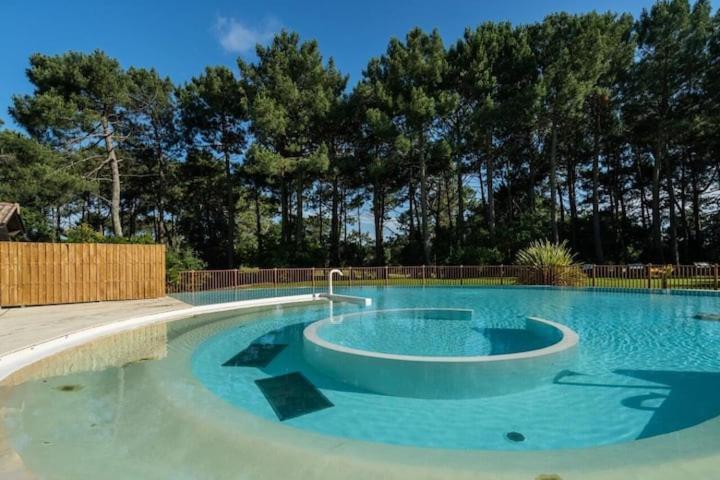 Maison Sur Golf Avec Piscine Chauffee A Lacanau Ocean Εξωτερικό φωτογραφία